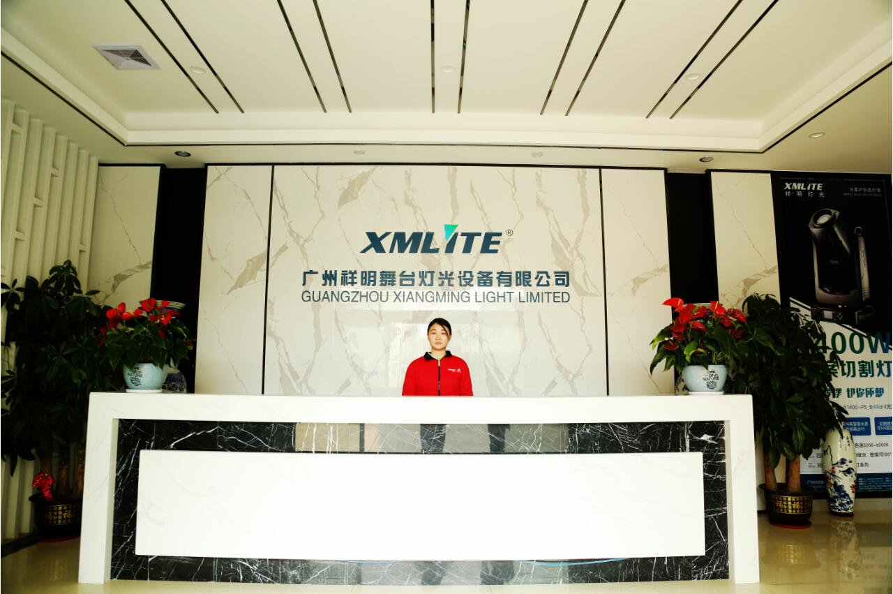 祥明携新品470W三合一灯出席2019上海灯光音响展